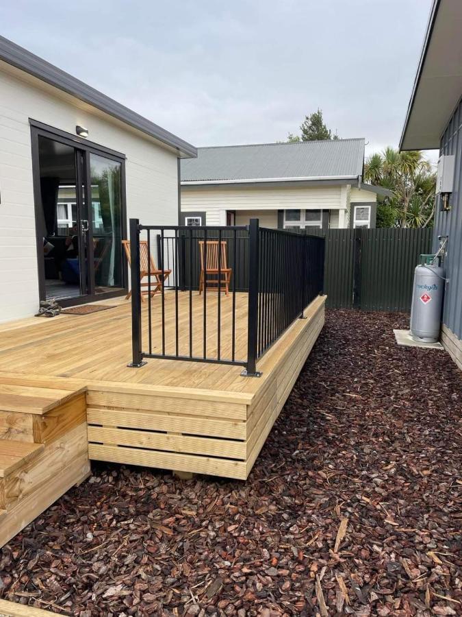 Affordable Modern Accommodation Westport Esterno foto